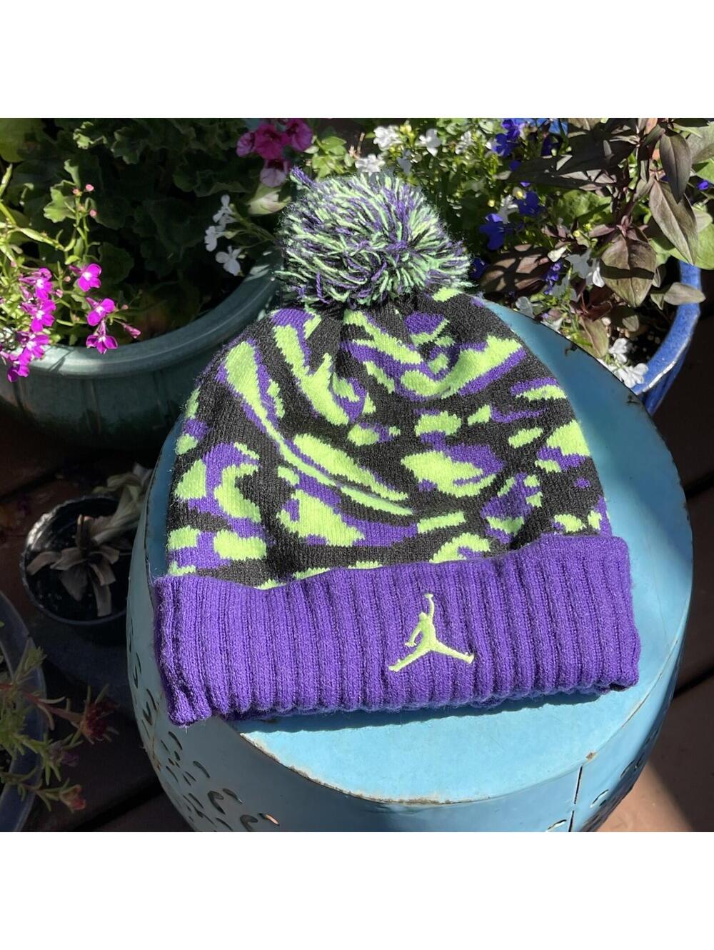 Boys Nike Air Jordan Jumpman winter hat Purple & Neon Green Ultra Violet Youth